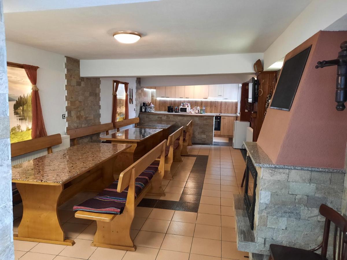 Hotel Къща Генчеви à Sarnitsa Extérieur photo