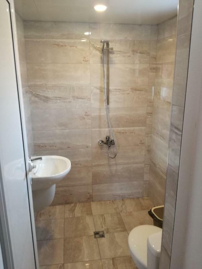 Hotel Къща Генчеви à Sarnitsa Extérieur photo